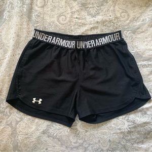 black under armour athletic shorts